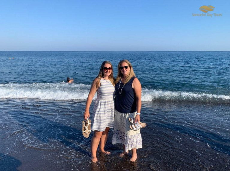 Santorini Highlights: 5-Hour Private Tour with Wine Tasting