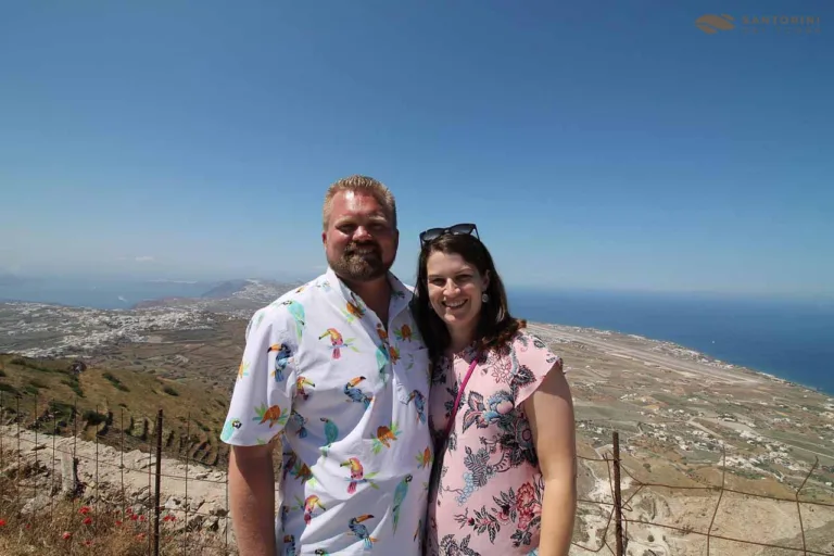 Santorini in a Day: 6-Hour Private Best of Santorini Tour