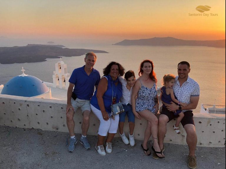 Amazing Santorini: 8-Hour Private Full-Day Santorini Tour