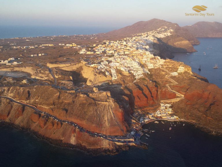 30-Minute Santorini Helicopter Flight