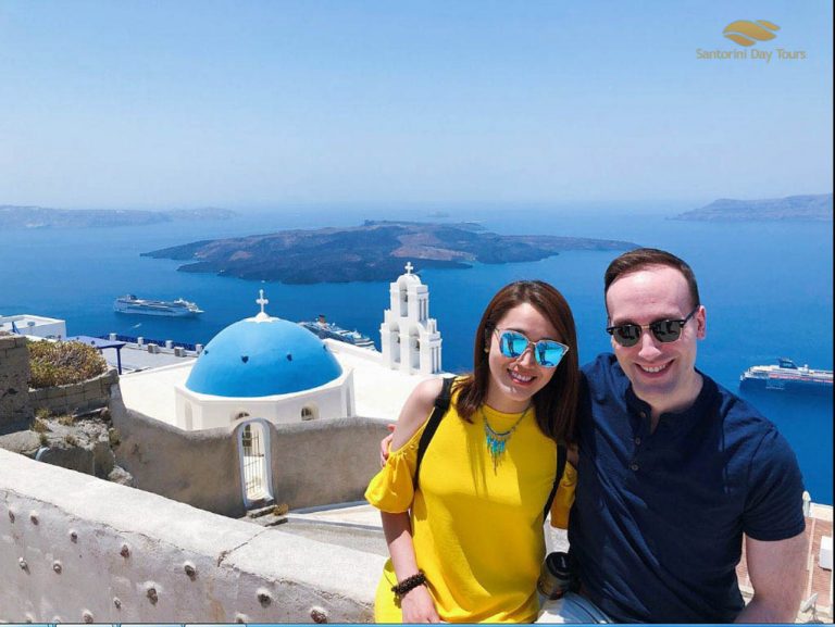 Santorini in a Day: 6-Hour Private Best of Santorini Tour