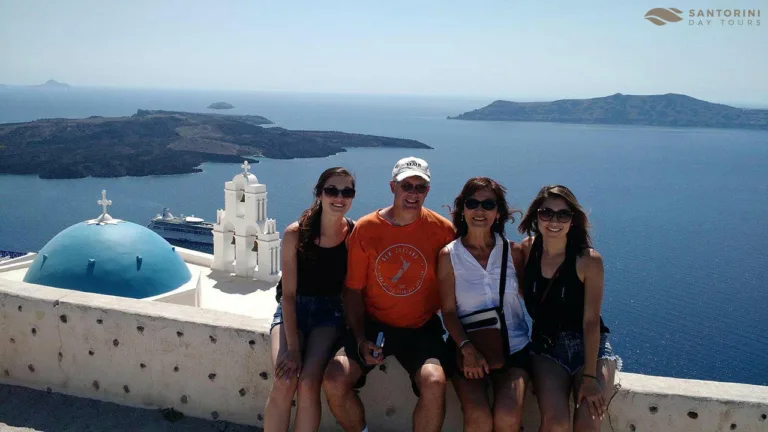 Santorini in a Day: 4-Hour Private Best of Santorini Tour
