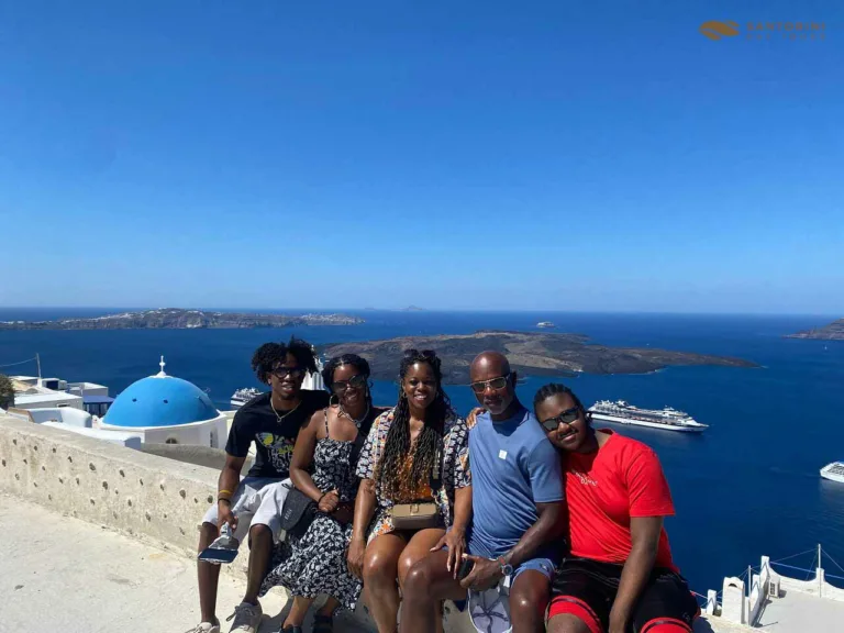 Santorini in a Day: 6-Hour Private Best of Santorini Tour