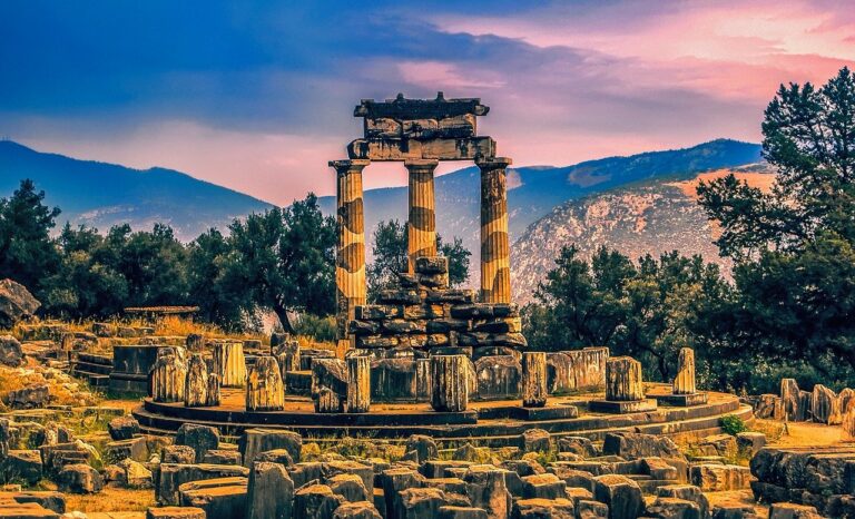 Athens to Delphi Helicopter Flight