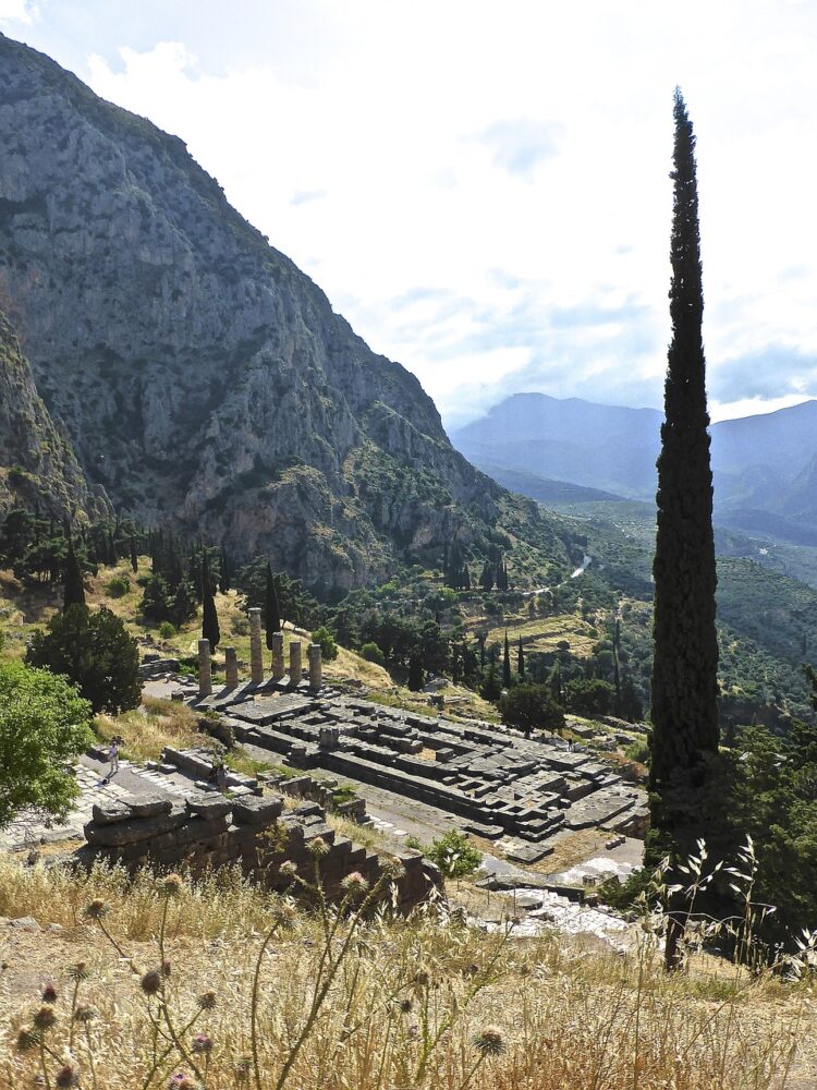 Athens to Delphi Helicopter Flight