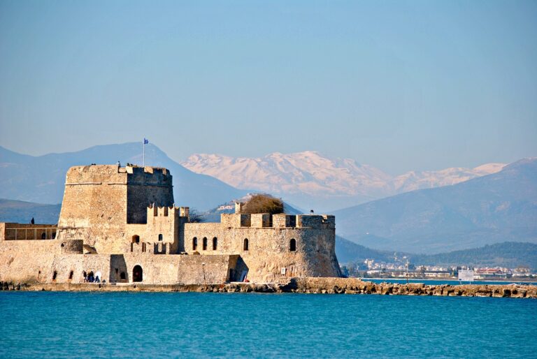 Athens to Nafplion Helicopter Flight