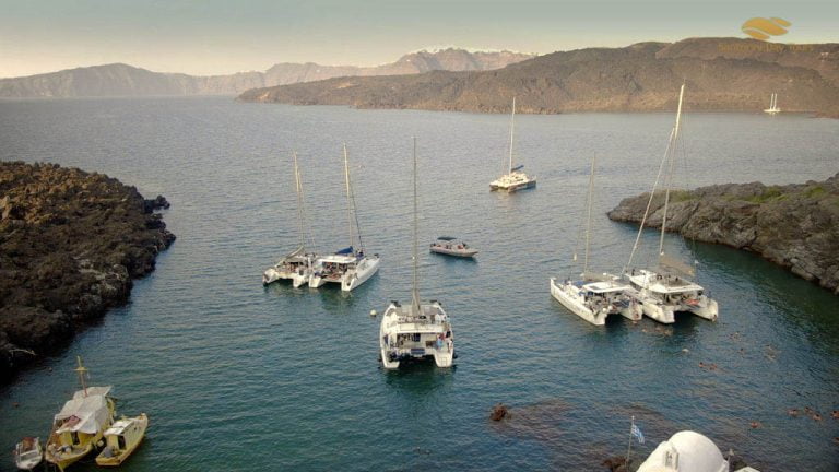 Luxury Santorini Sunset Cruise to Ammoudi Pier