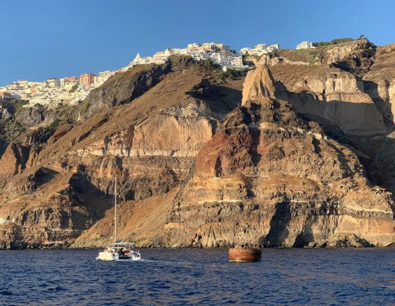 Santorini Cruise Port: 4-Hour Private Caldera Cruise with Luxury Catamaran