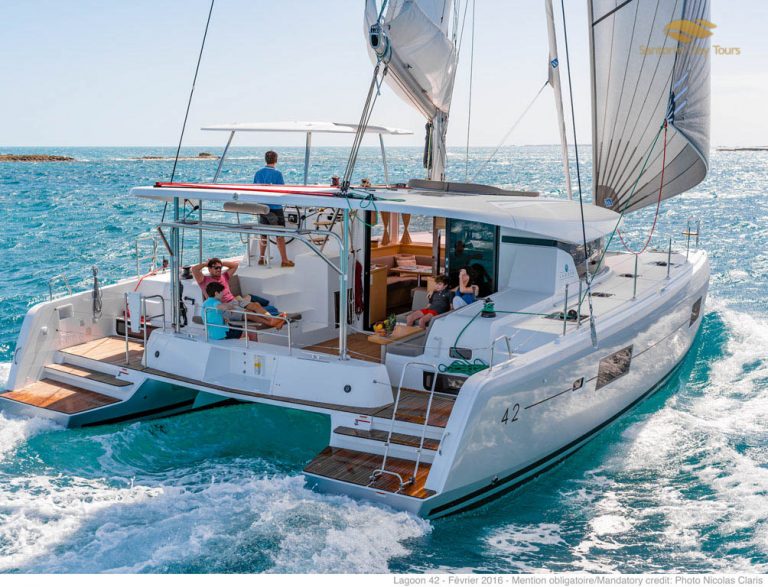 Santorini Private Boat Tour with Luxury Catamaran